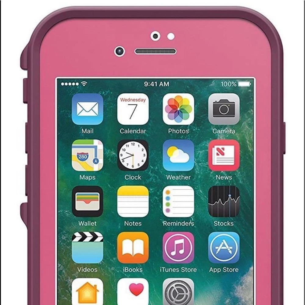Pink Lifeproof Frē iPhone 7 Plus Case